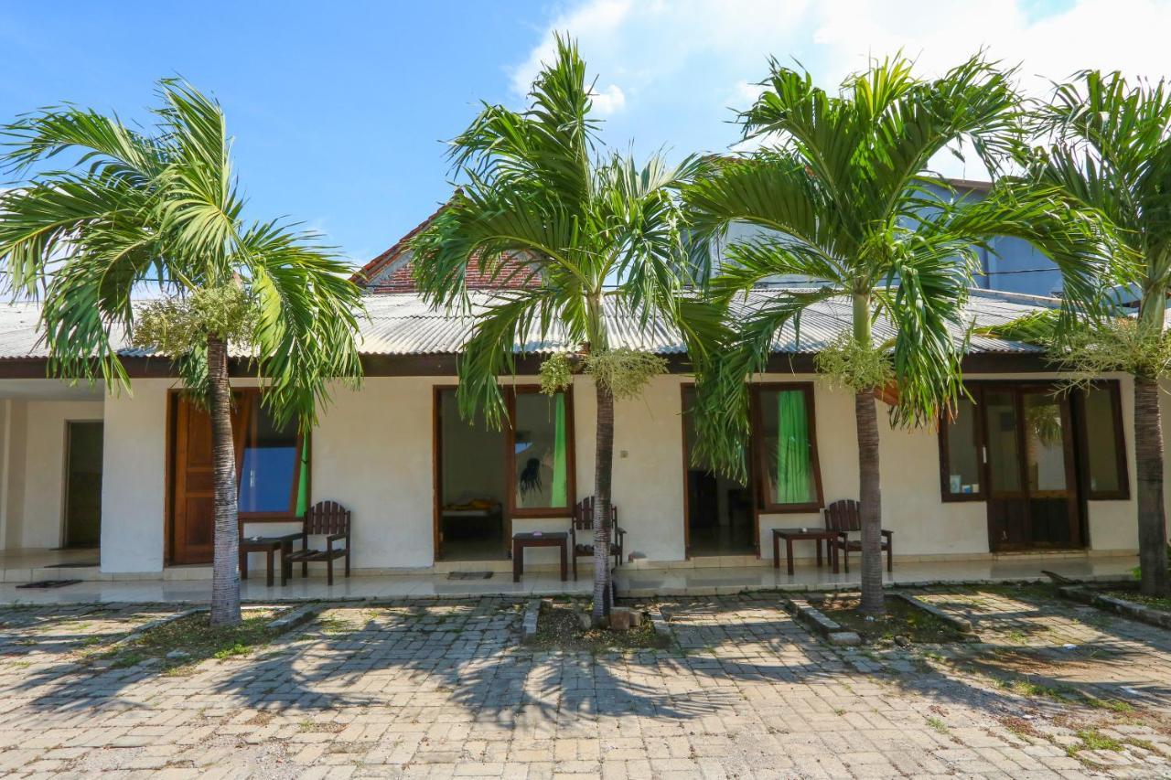 Spot On 2422 Hotel Moga Sari Situbondo Exterior foto