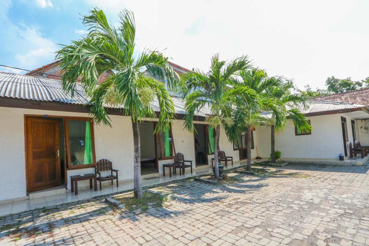 Spot On 2422 Hotel Moga Sari Situbondo Exterior foto
