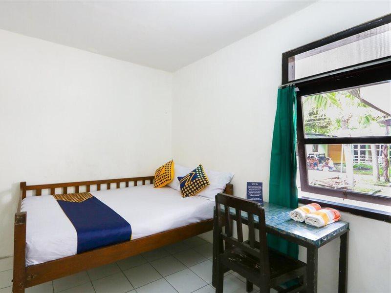 Spot On 2422 Hotel Moga Sari Situbondo Exterior foto
